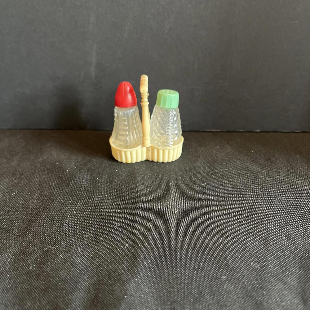 Vintage Crystal Glass Salt and Pepper Shaker with Holder Red and Green top